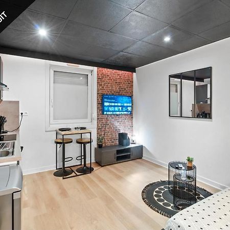 La Suite Black Hood Maubeuge Exterior foto