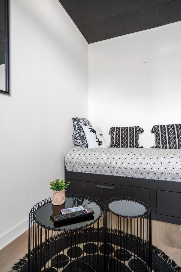 La Suite Black Hood Maubeuge Exterior foto