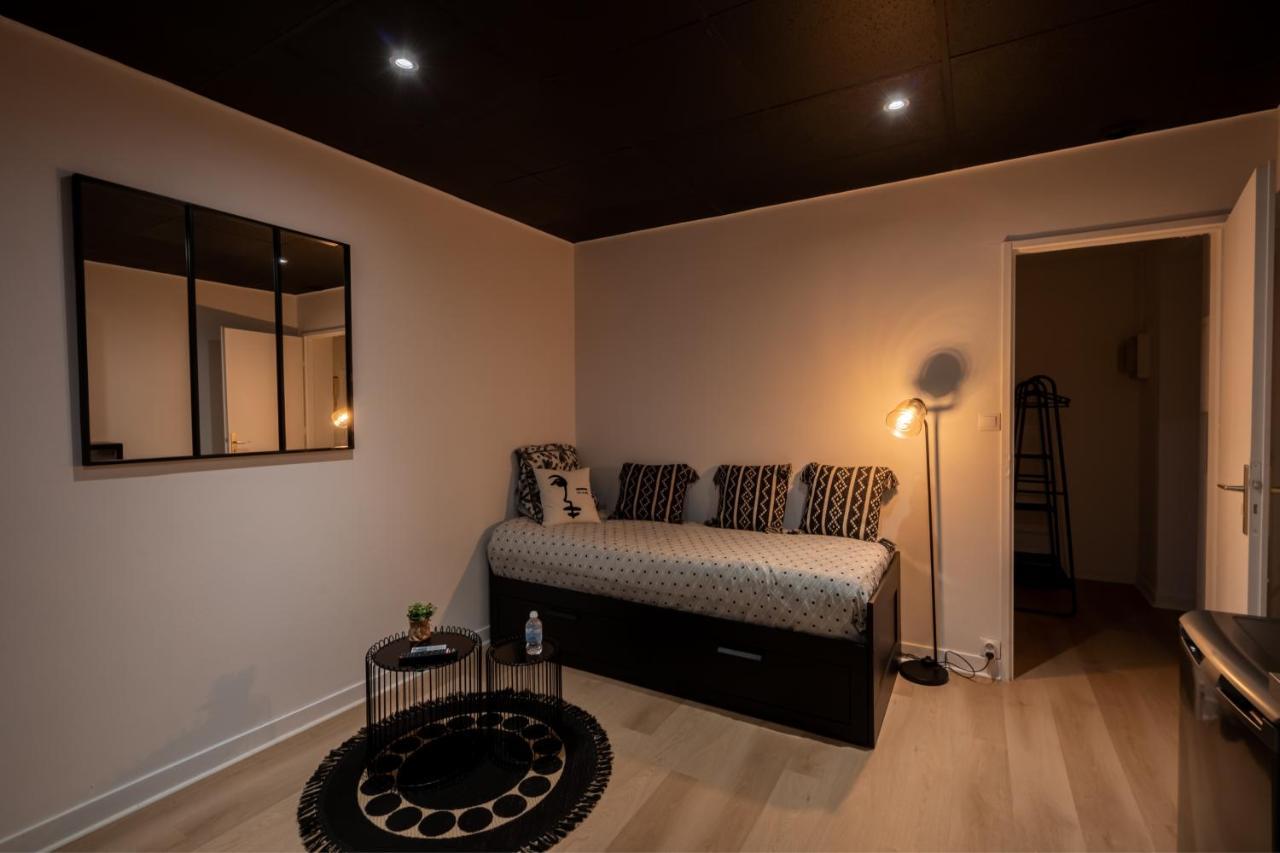 La Suite Black Hood Maubeuge Exterior foto